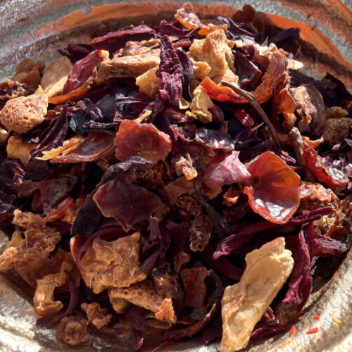 Burgundy Blood Orange loose-leaf blood orange hibiscus iced tea blend — caffeine-free